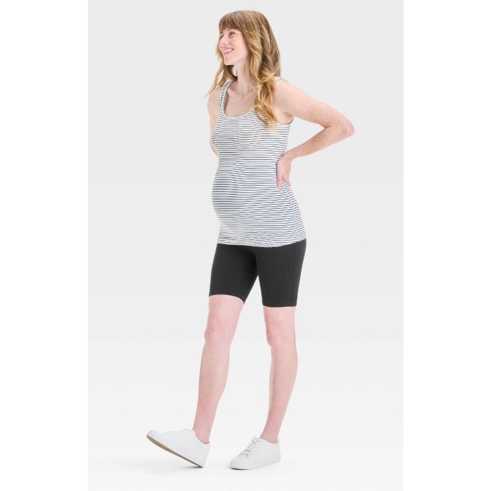 Isabel Maternity Ribbed Butter Soft Bike Shorts Size Medium Black 6 inch Inseam - Picture 2 of 5